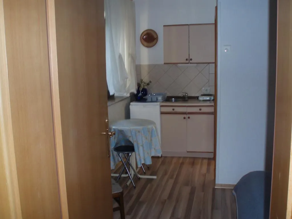 Guest House Lidija Matulji Bed & Breakfast